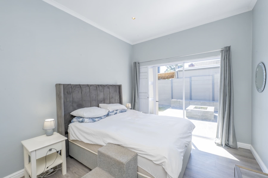 3 Bedroom Property for Sale in Protea Village Western Cape